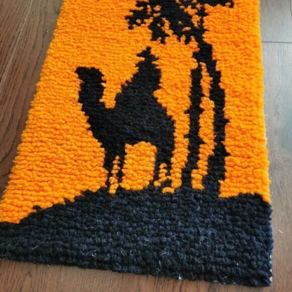 60s Latch Hook Wall Hanging 14"x39" Vintage MCM Orange Black Camel Rider Palm - Picture 4 of 9